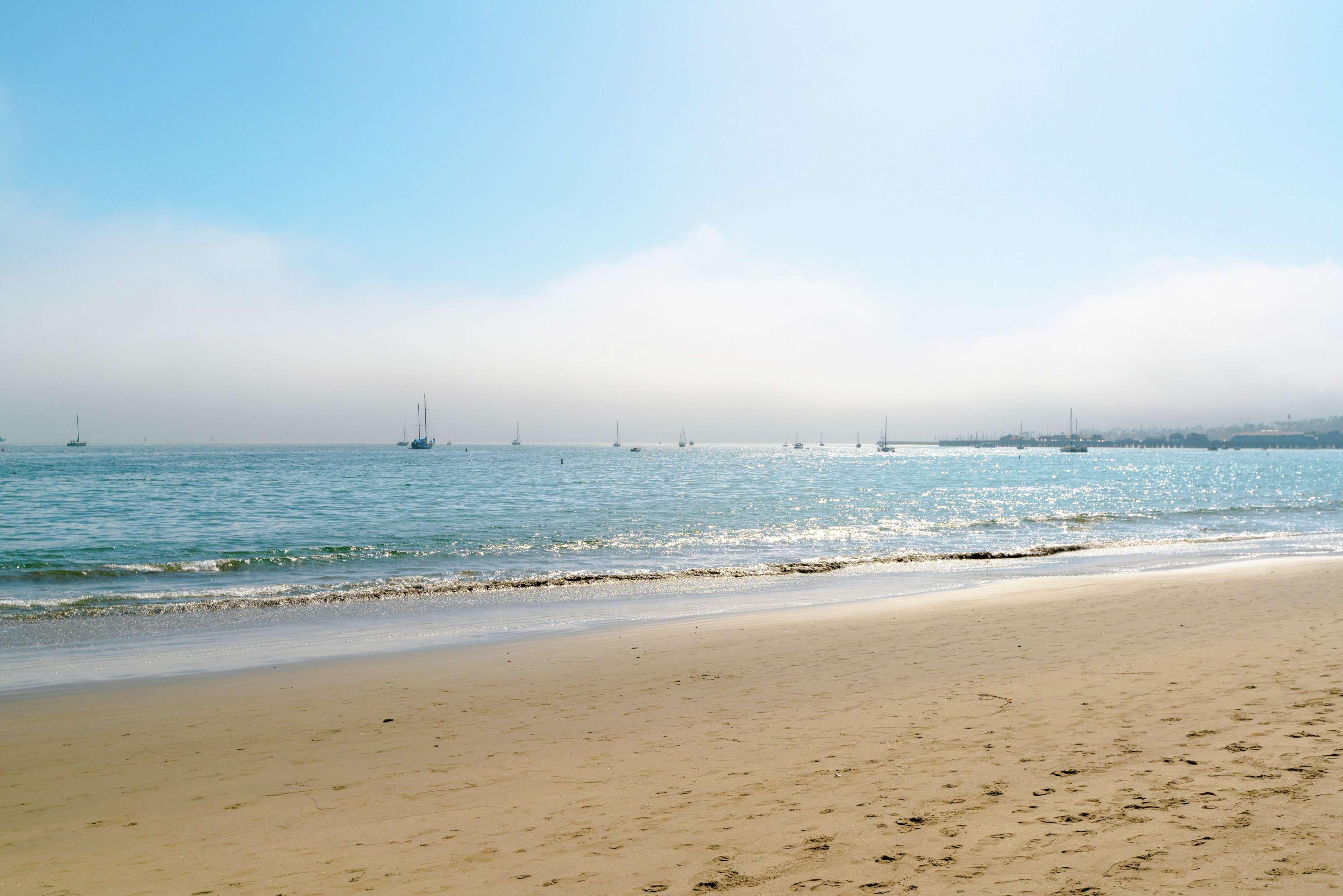 Hilton Santa Barbara Beachfront Resort Extérieur photo