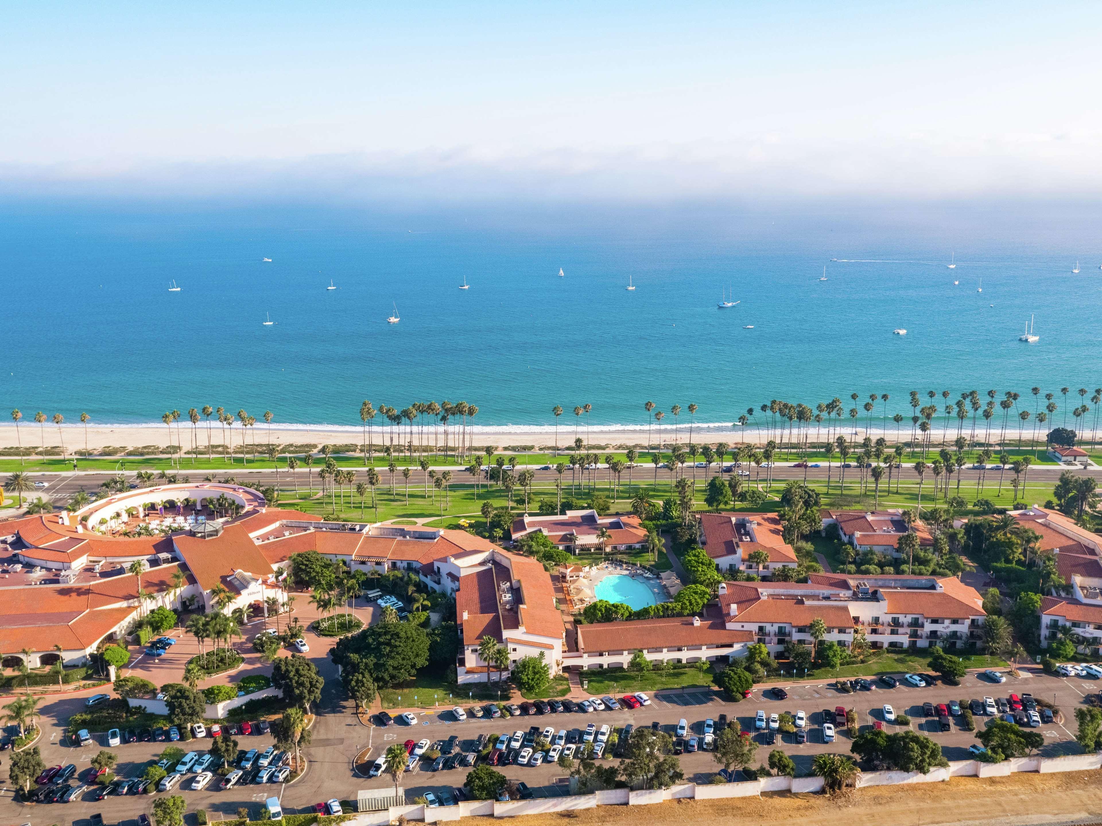 Hilton Santa Barbara Beachfront Resort Extérieur photo