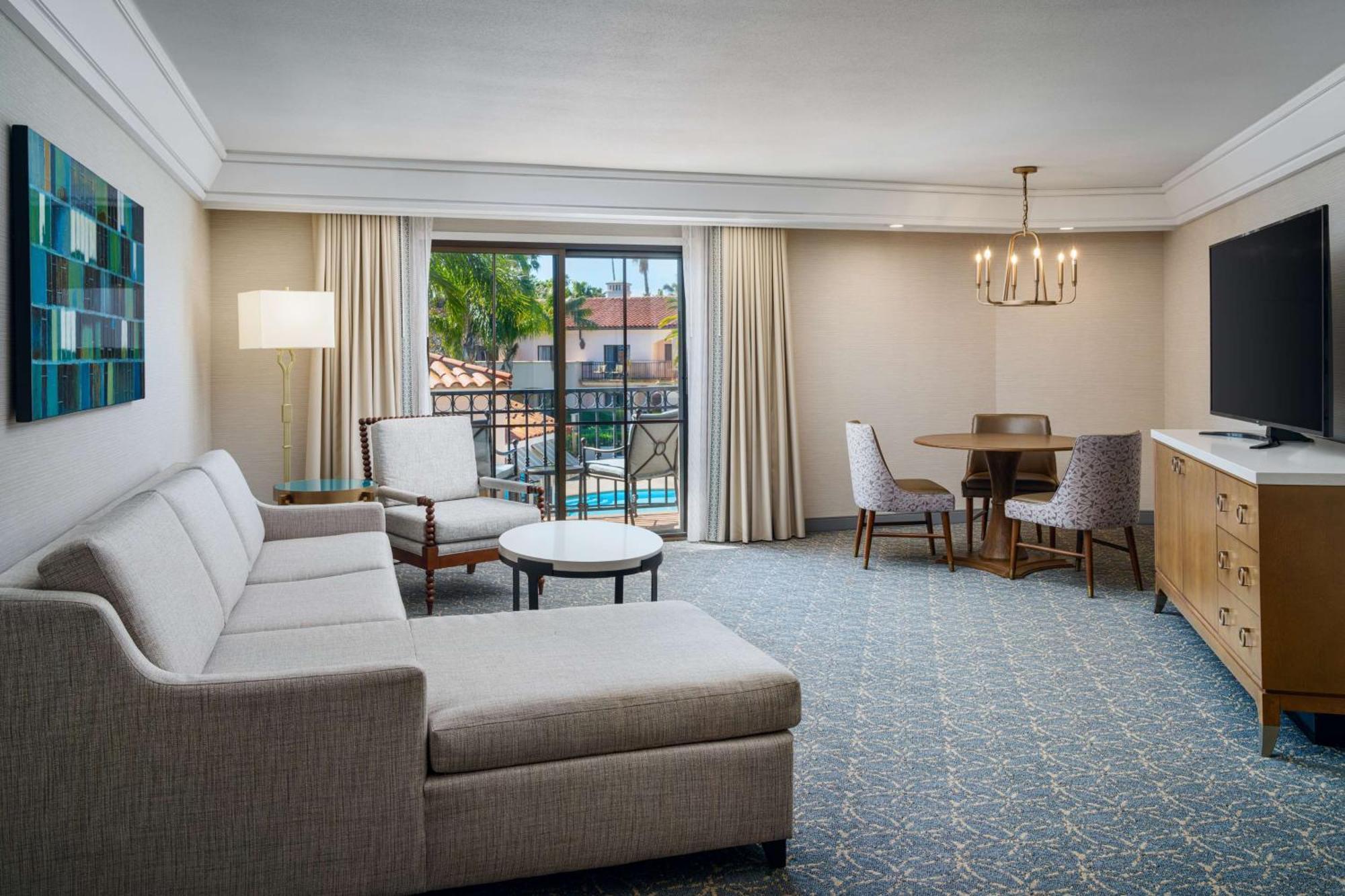 Hilton Santa Barbara Beachfront Resort Extérieur photo
