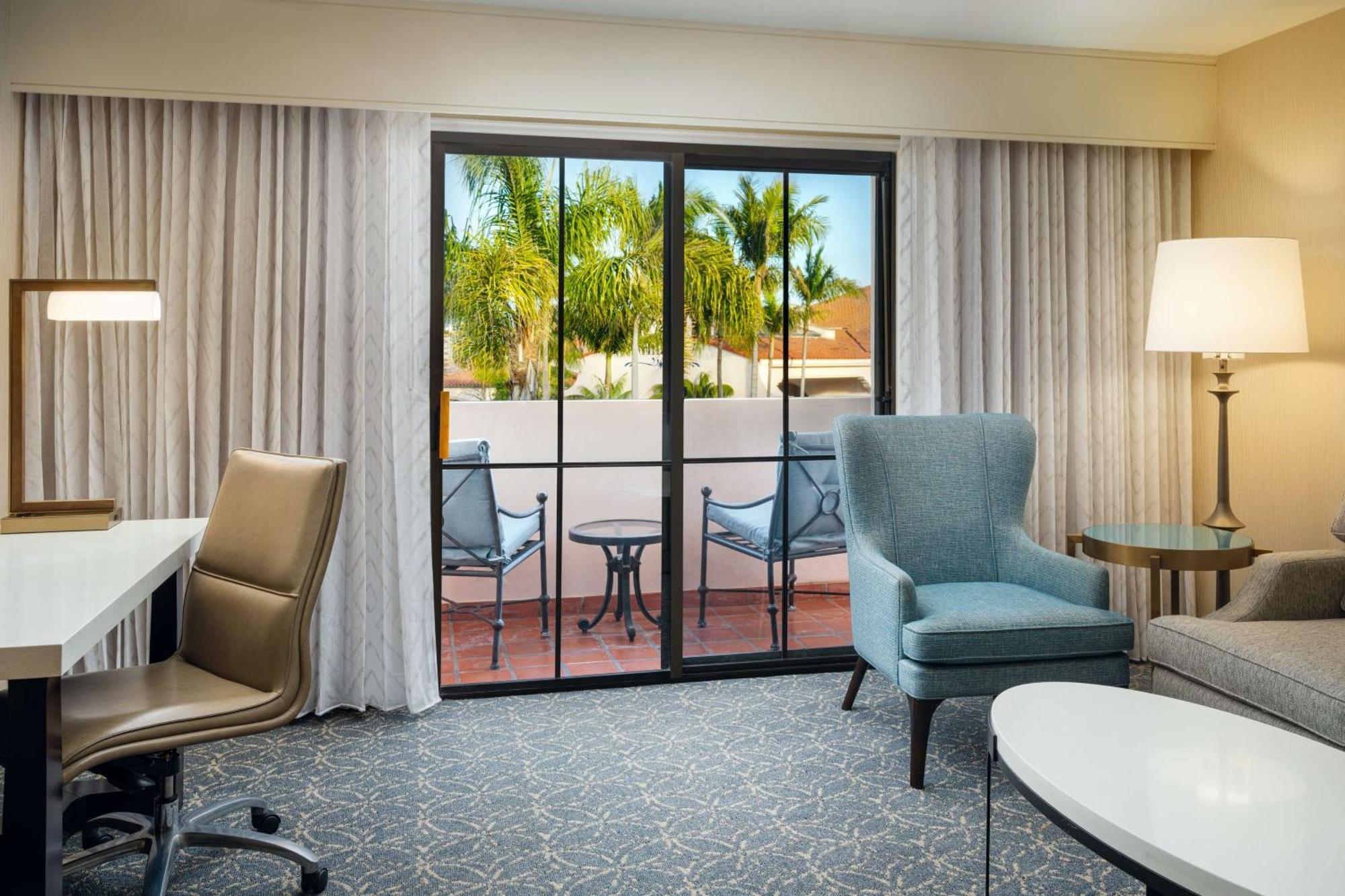 Hilton Santa Barbara Beachfront Resort Extérieur photo