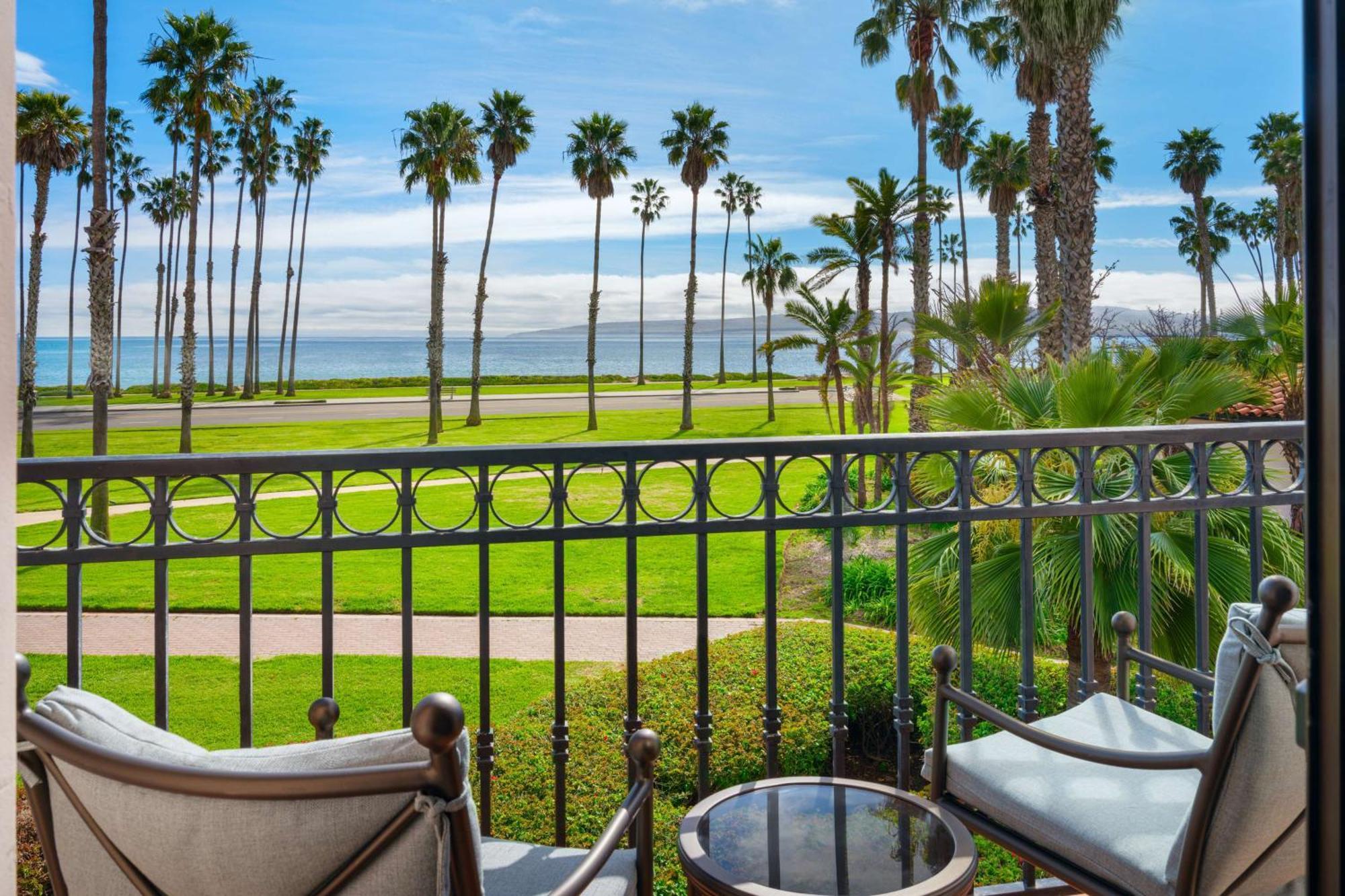 Hilton Santa Barbara Beachfront Resort Extérieur photo